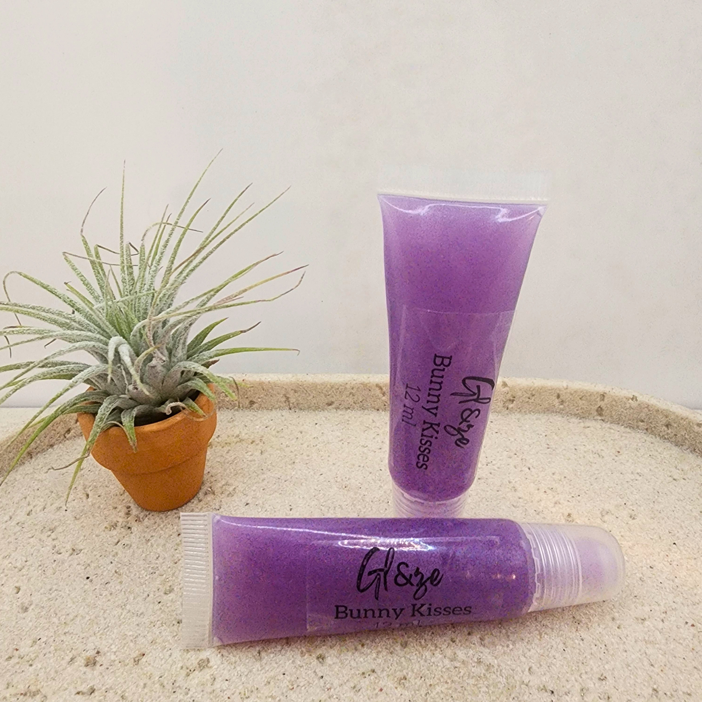 Gl&ze Lip Oil + Gloss Hybrid | High shine meets nourishing lip care